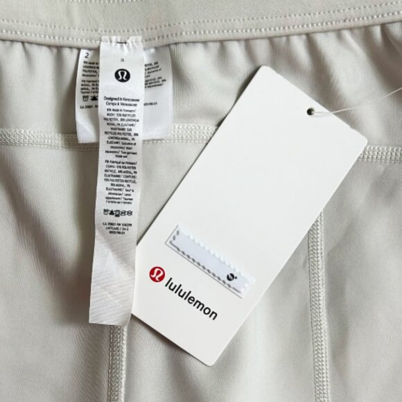 NWT Lululemon Softstreme HR Short 4” White Sz 2 Peach-Fuzz Fabric - Picture 7 of 8